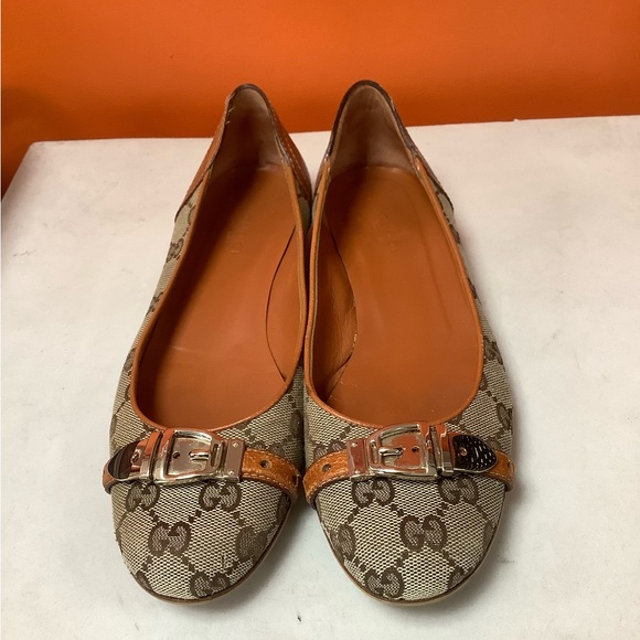 Gucci Flats - Picture 3 of 11